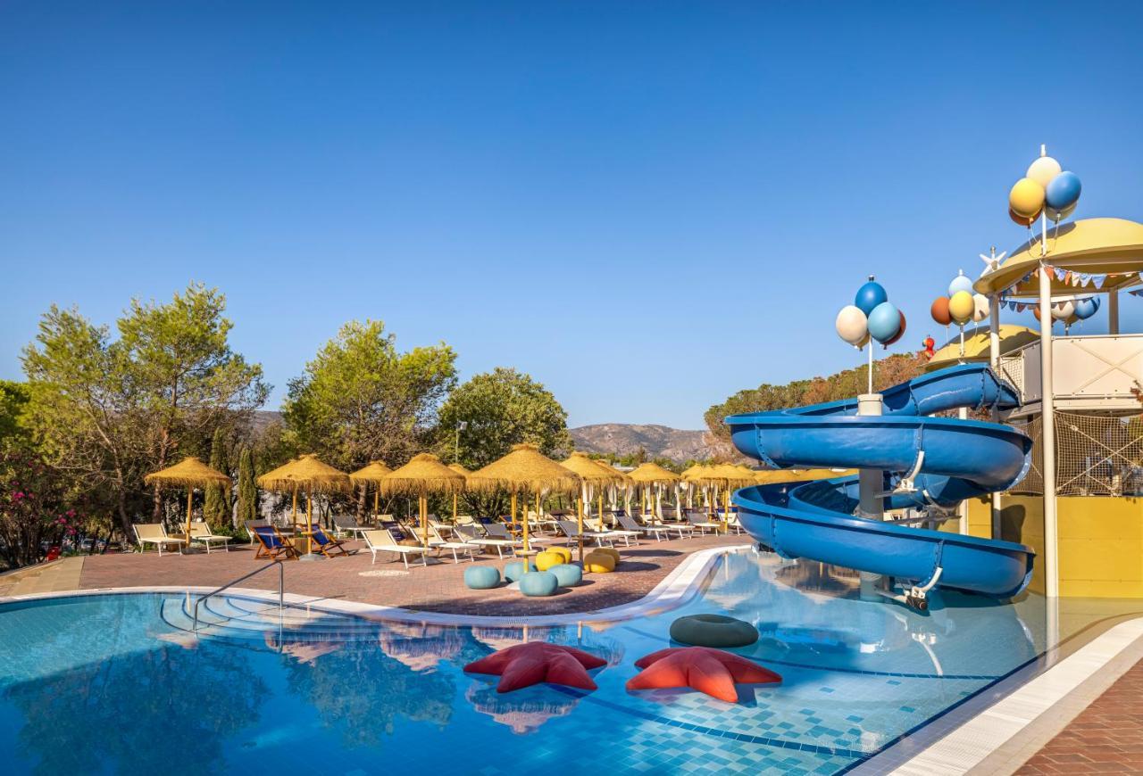 Valamar Amicor Resort Stari Grad  Luaran gambar