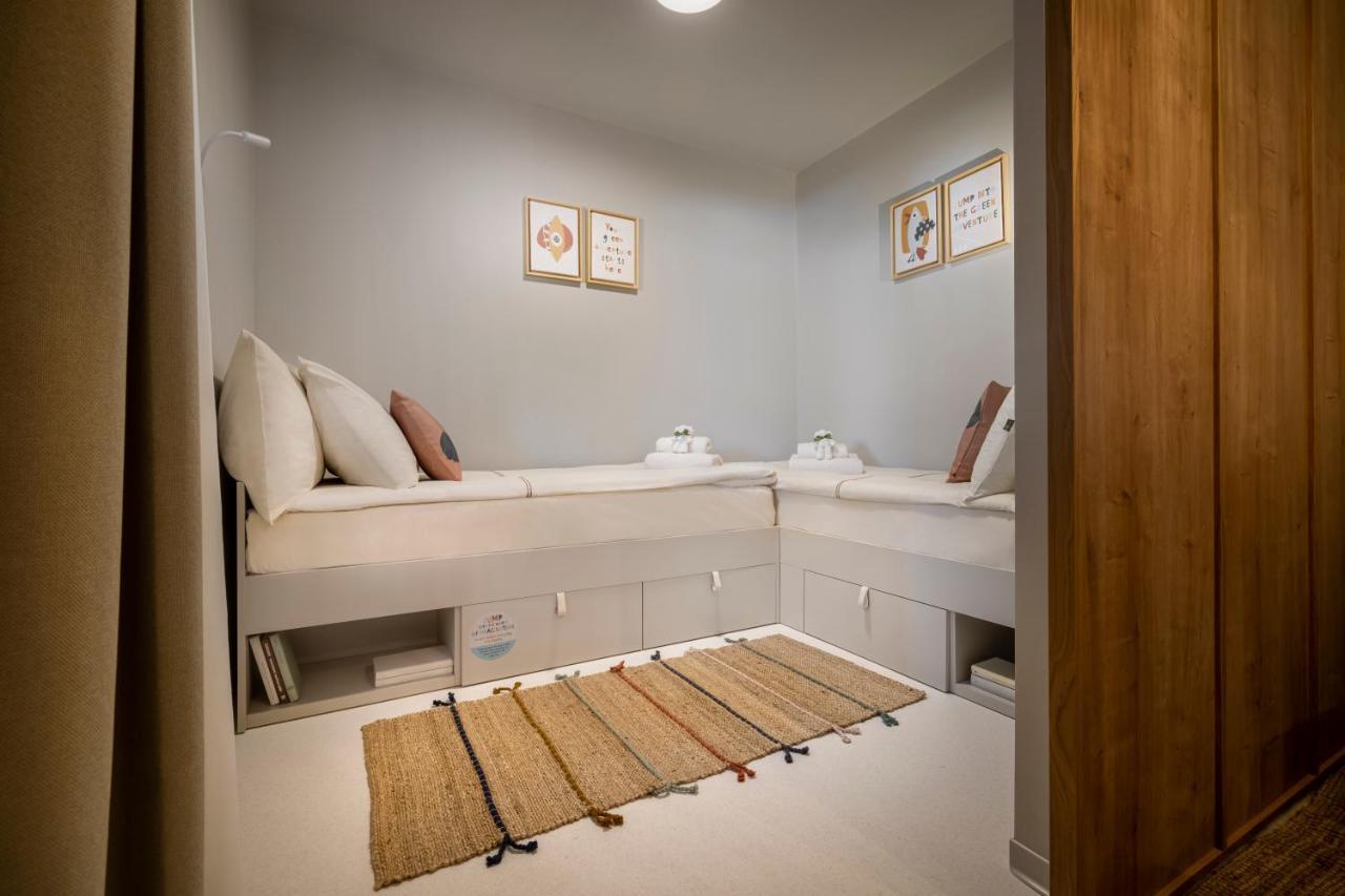 Valamar Amicor Resort Stari Grad  Luaran gambar