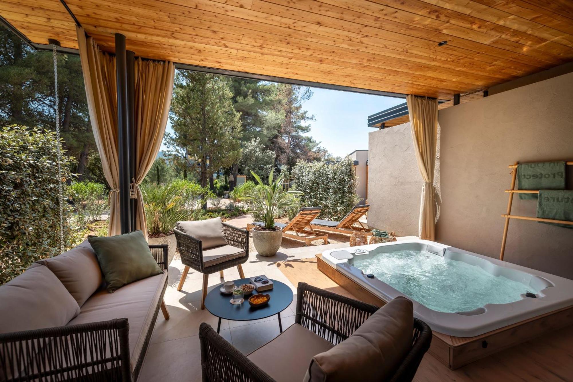 Valamar Amicor Resort Stari Grad  Luaran gambar